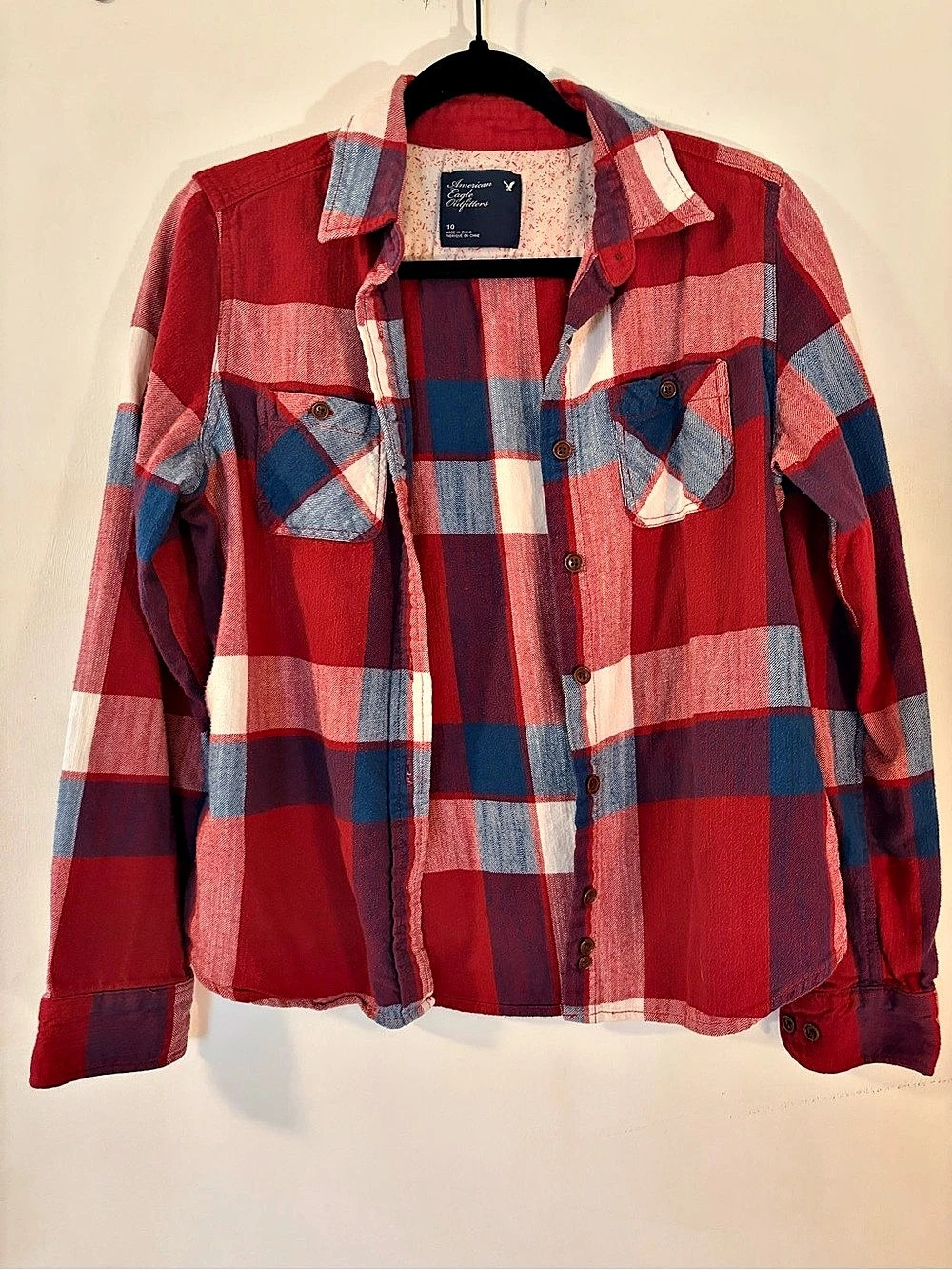 American Eagle Outfitters Plaid Button Down Shirt Red & Blue Size 10 Med